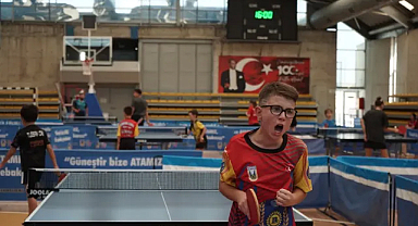 Lüleburgaz'da Masa Tenisi Rüzgarı: Üçüncü Uluslararası Kamp ve Turnuva Coşkusu!