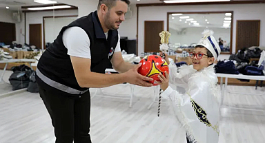 SÜNNET KIYAFETLERİNİN DAĞITIMI YAPILDI