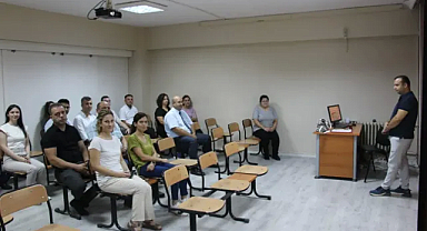 Kırklareli'de Denetimli Serbestlik Müdürlüğü Personeline Koruyucu Aile Hizmet Modeli Tanıtıldı