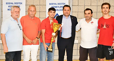 Lüleburgaz’da Futbol Heyecanı: Çetin Öten Kupası Sahiplerini Buldu