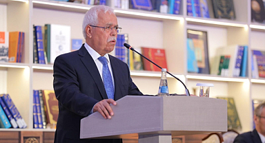 Prof. Dr. Halit EREN’e Özbekistan’daki Uluslararası Kongre’de “Altın Kitap” Ödülü