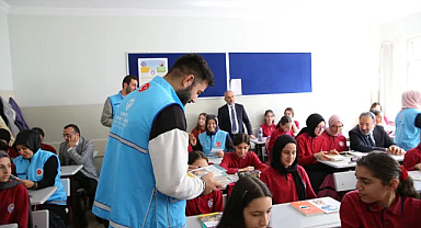 TDV' den Kitap Seferberliği: “Hediyem Kitap Olsun” Kampanyasıyla 101.930 Kitap Dağıtıldı
