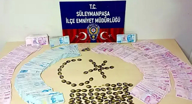 Tekirdağ'da kuyumculara sahte altın satan 2 şüpheli yakalandı