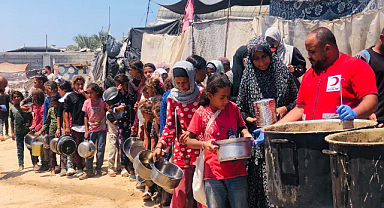 Türk Kızılay'dan Gazze'ye Hayati Gıda Desteği: 20 Bin Kişilik Yardım Ulaştı