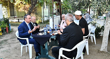 Vali Soytürk Annesi Vefat Eden Gaziye Taziyelerini İletti