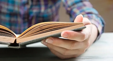 40 Yaş Üstü İçin Alzheimer’ı Önlemenin Yolu Her Gün Okumaktan Mı Geçiyor!