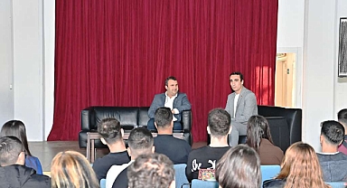 Başkan Volkan Nallar Üniversite Öğrencileri İle Söyleşide Buluştu