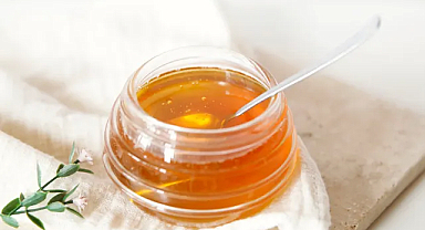 Doğal Bal Nasıl Anlaşılır? Sahte Balı Tespit Etmenin En Güvenilir Yöntemleri Neler?