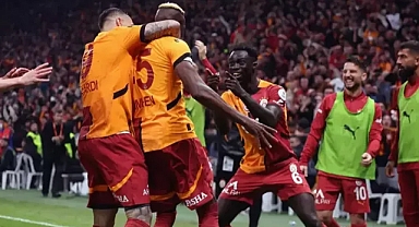 Galatasaray, Derbide Beşiktaş'ı 2-1 Mağlup Etti!