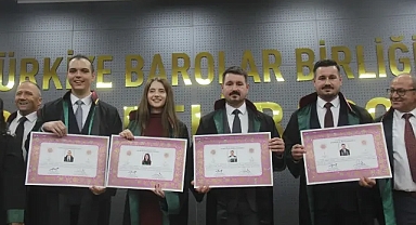 Kırklareli Barosu'nda Genç Avukatlar Avukatlık Yemini Ettiler
