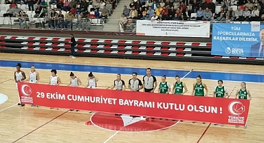 Kırklareli Belediyesi FBO Kadın Basketbol Takımı Evinde Fark Yarattı