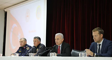 Kırklareli'nde 2024-2025 Eğitim Öğretim Yılı Asayiş ve Trafik Tedbirleri Toplantısı Düzenlendi