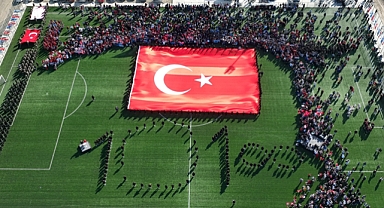 KURULUŞ VE KURTULUŞ COŞKUSU