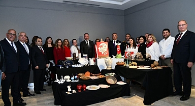 Vali Soytürk Atatürk ve Tekirdağ Sergisi’nin Açılışını Yaptı