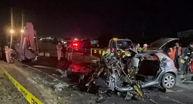 5 kişinin hayatını kaybettiği kazada iş makinesine çarpan otomobilin ölen sürücüsü asli kusurlu bulundu