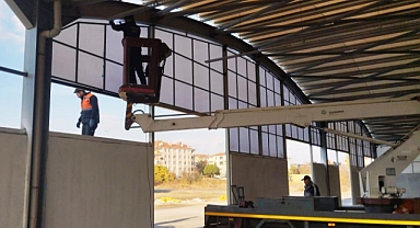 Altınova Kapalı Pazar Yerinde Artık Esnaf da Vatandaş da Rahat Edecek