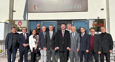 Başkan Dr. Fırat Yayla, Sarı Saltuk Cem Evi'ndeki Etkinliğe Katıldı