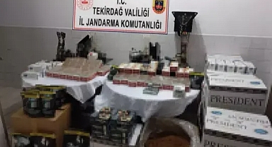 Çorlu'da kaçak tütün ürünleri ele geçirildi; 2 gözaltı