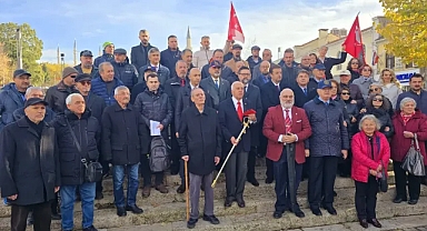 Edirne'de Emekli Subaylardan 'Mustafa Kemal'in Askerleriyiz' Çıkışı!