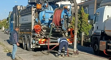 İSKİ’nin ‘Yürüyen Fabrikası’ Lüleburgaz’da 5 Kilometrelik Kanalizasyon Hattını Temizledi