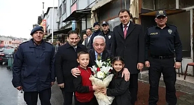 Kırklareli Valisi Uğur Turan, Demirköy'de Esnaf ve Vatandaşla Buluştu