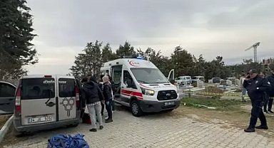 Tekirdağ’da 2 kuzenler başlarından silahla vurulmuş halde bulundu