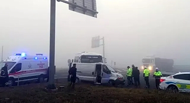 Tekirdağ’da midibüs ile minibüs çarpıştı; 4 yaralı