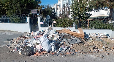 Yenice Mahallesi´nde Atık Temizliği Yapıldı