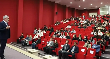 ÇTSO Başkanı Çetin, üniversite öğrencilerine iş hayatını anlattı
