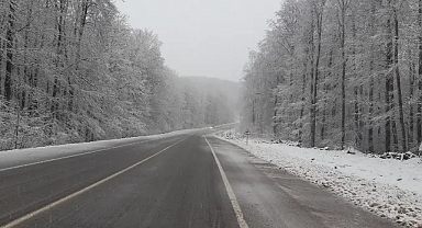 Demirköy Belediyesi'nden Sürücülere Kar Uyarısı