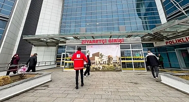 Kırklareli Hastanesinde Acil İhtiyaç Sahiplerine Kızılay Desteği
