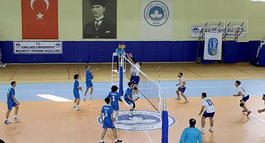 Kırklareli Üniversitesi'nin Ev Sahipliğinde Voleybol Heyecanı Yaşandı
