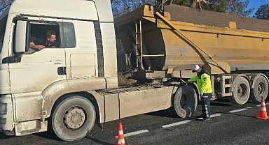 Kış Lastiği Denetimlerinde Kırklareli’nde 100 Araç Trafikten Men Edildi!