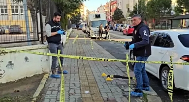 Liselinin okul önünde bıçakla yaralandığı kavgaya ilişkin 2 gözaltı