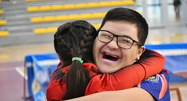 Lüleburgaz'da Heyecan Doruğa Çıktı: Masa Tenisi Turnuvası Sonuçlandı! 