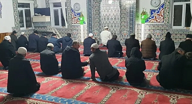 Pınarhisar'da Sabah Namazı Buluşması Beşyol 100. Yıl Camii'nde Gerçekleşti