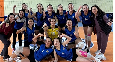ÜNİVERSİTESİTEMİZ KADIN VOLEYBOL TAKIMI ÜNİLİG BÖLGE MÜSABAKALARINDA 3. OLDU