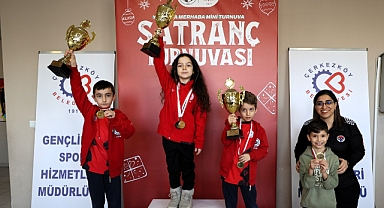 YENİ YILA MERHABA SATRANÇ TURNUVAMIZ SONA ERDİ