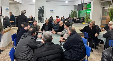 AK Parti Kırklareli Merkez İlçe Başkanlığı, Kahvehane Ziyaretlerinde Vatandaşlarla Buluşuyor