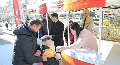 Başkan Filiz Gencan Akın, Kandil Simidi İkramında Bulundu