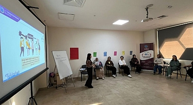 ÇOCUK ETKİNLİKLERİ VE KADIN ÇALIŞMALARI ATÖLYESİNDE BELGELER VERİLDİ