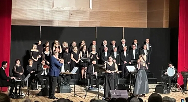 Edirne Belediyesi Türk Sanat Müziği Topluluğu'ndan Unutulmaz Bir Gece
