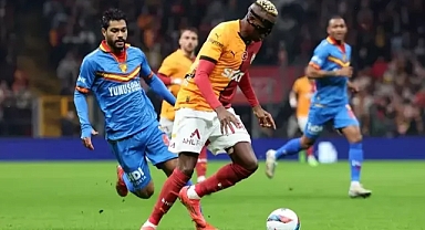 Galatasaray Göztepe’yi 2-1 Mağlup Etti, Zirve Yarışı Kızıştı!