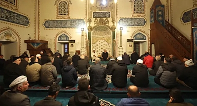 Kırklareli'de Regaip Kandili Dualarla İdrak Edildi