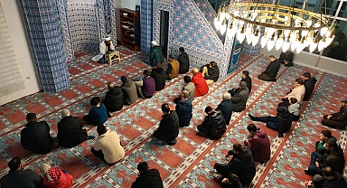 Kırklareli'deki Camilerde Miraç Kandili Coşkusu