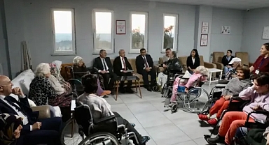Kırklareli Valisi Uğur Turan, Özel Vize Mete Engelli Bakım Merkezini Ziyaret Etti