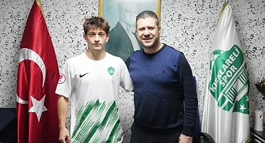 Kırklarelispor'dan Bomba Transfer! Batın Özden Kemertaş Yeşil-Beyazlı Formayı Giydi