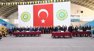 Kuraklık Ayçiçeği Üretimini Nasıl Etkiledi? Trakya Birlik’ten Ayçiçeği Üretimi İçin Yeni Yol Haritası!