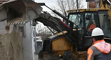 Lüleburgaz'da 5 Yılda 103 Metruk Bina Yıkıldı!