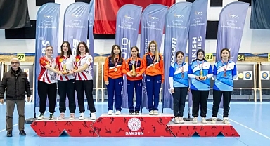 Okçulukta Kırklareli Fırtınası: Fevzi Uğur Akşıray ve Ege İleri'den Türkiye 2.'liği ve 3.'lüğü!